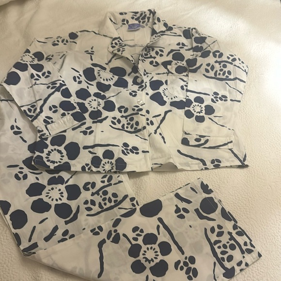 Pinecone hill Annie Selkie  pajama set. New xsmall - Picture 1 of 5